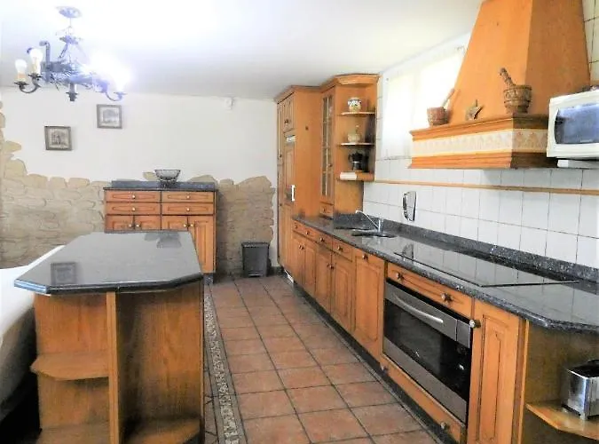 فيلة La Ballena De Sonabia *